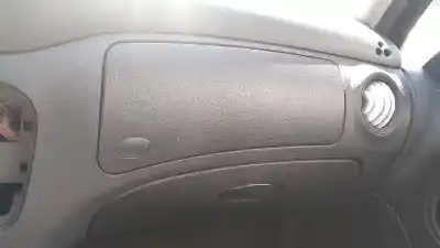 Veículo de Sucata citroen c3 1.4 do ano 2004 alimentado kfv