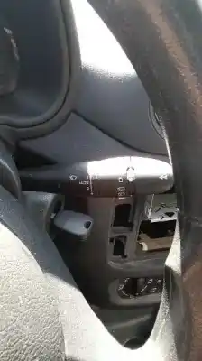 Veículo de Sucata citroen c3 1.4 do ano 2004 alimentado kfv