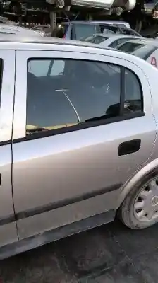 Vehicul casat opel astra g berlina comfort al anului 1999 alimentat x16xel