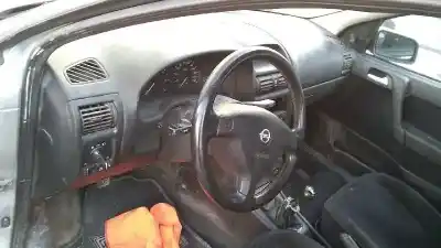 Vehicul casat opel astra g berlina comfort al anului 1999 alimentat x16xel
