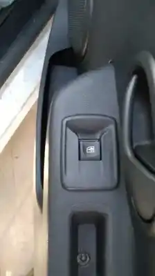 Veículo de Sucata dacia sandero ambiance do ano 2017 alimentado k9k e6