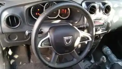 Veículo de Sucata dacia sandero ambiance do ano 2017 alimentado k9k e6