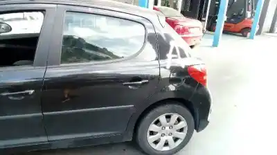 Здавання транспортного засобу peugeot 207 x-line року 2006 потужний 8hz