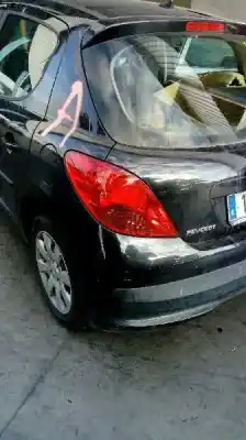 Здавання транспортного засобу peugeot 207 x-line року 2006 потужний 8hz