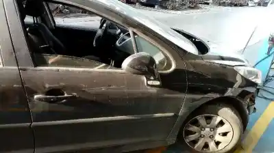 Здавання транспортного засобу peugeot 207 x-line року 2006 потужний 8hz