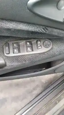 Здавання транспортного засобу citroen c5 berlina 2.0 hdi sx року 2001 потужний rhz