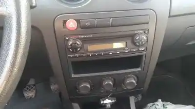 Здавання транспортного засобу seat ibiza (6l1) cool року 2002 потужний bby