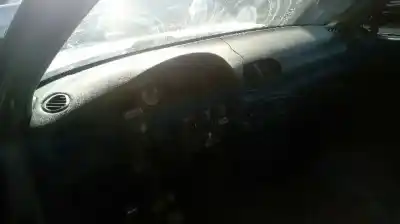 Здавання транспортного засобу hyundai accent (x3) 1.5 gs року 1999 потужний g4ek