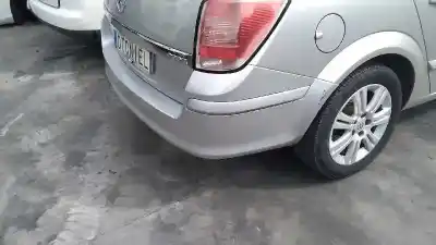 Veicolo di demolizione opel astra h caravan edition dell'anno 2010 alimentato z17dtr
