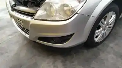 Veicolo di demolizione opel astra h caravan edition dell'anno 2010 alimentato z17dtr