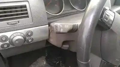 Veicolo di demolizione opel astra h caravan edition dell'anno 2010 alimentato z17dtr