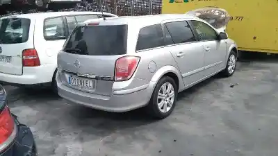 Veicolo di demolizione opel astra h caravan edition dell'anno 2010 alimentato z17dtr