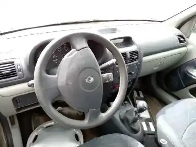 Scrapping Vehicle renault                                            clio ii fase ii (b/cb0)                                                                                                                                                                                                                                    1.2 authentique                                                                                                                                                                                                                                            of the year 2002 powered d4f b7