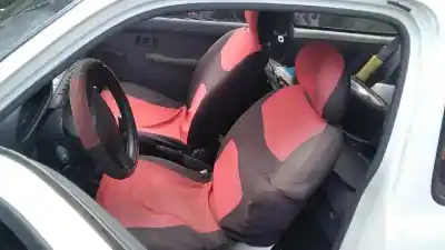 Veículo de Sucata nissan micra (k11) básico (k11) do ano 1997 alimentado cg10
