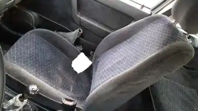 Vehicul casat opel astra g berlina comfort al anului 2000 alimentat x16xel