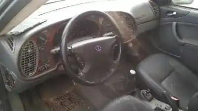 Здавання транспортного засобу saab 9-3 berlina 2.0 t sek року 1998 потужний d223l