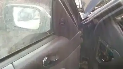 Здавання транспортного засобу saab 9-3 berlina 2.0 t sek року 1998 потужний d223l