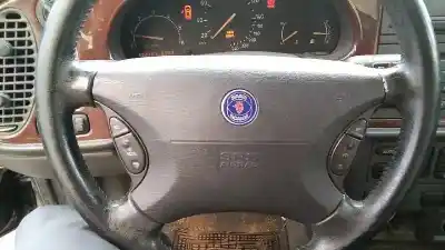 Здавання транспортного засобу saab 9-3 berlina 2.0 t sek року 1998 потужний d223l