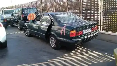 Sloopvoertuig bmw serie 5 berlina (e34) 525tds van het jaar 1992 aangedreven 256t1