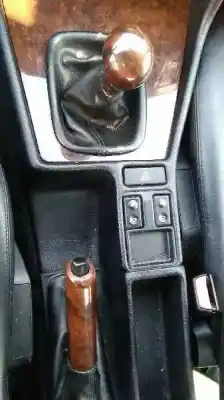 Sloopvoertuig bmw serie 5 berlina (e34) 525tds van het jaar 1992 aangedreven 256t1