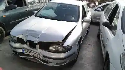 Véhicule à la ferraille seat leon (1m1) signo de l'année 2002 alimenté alh