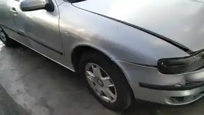 Véhicule à la ferraille seat leon (1m1) signo de l'année 2002 alimenté alh