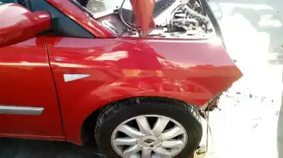 Véhicule à la ferraille renault scenic iii expression de l'année 2007 alimenté k9k p7