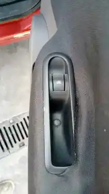 Véhicule à la ferraille renault scenic iii expression de l'année 2007 alimenté k9k p7