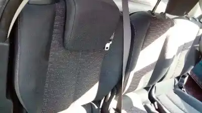 Véhicule à la ferraille renault scenic iii expression de l'année 2007 alimenté k9k p7