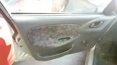 Sloopvoertuig daewoo lanos (klat) 1.3 van het jaar 2001 aangedreven a13sms