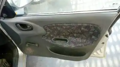 Sloopvoertuig daewoo lanos (klat) 1.3 van het jaar 2001 aangedreven a13sms