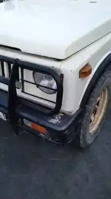 Véhicule à la ferraille suzuki santana sj-410 de l'année 1986 alimenté f10a