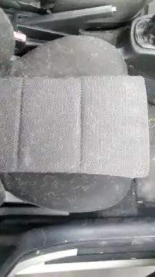 Véhicule à la ferraille seat leon (1m1) signo de l'année 2003 alimenté alh