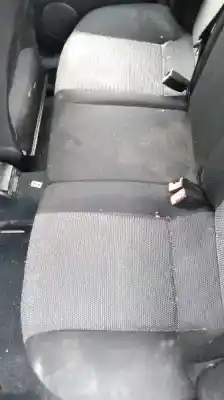 Véhicule à la ferraille seat leon (1m1) signo de l'année 2003 alimenté alh