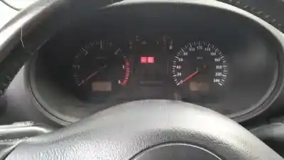 Véhicule à la ferraille seat leon (1m1) signo de l'année 2003 alimenté alh