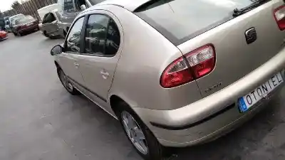 Véhicule à la ferraille seat leon (1m1) signo de l'année 2003 alimenté alh
