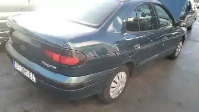 Scrapping Vehicle renault megane i classic (la0) 1.6e rn of the year 1997 powered k7m