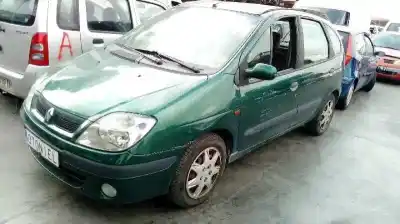 Здавання транспортного засобу RENAULT                                            MEGANE I SCENIC (JA0)                                                                                                                                                                                                                                      1.6 16V Kaleido року 1999 потужний DOC. FRANCESA