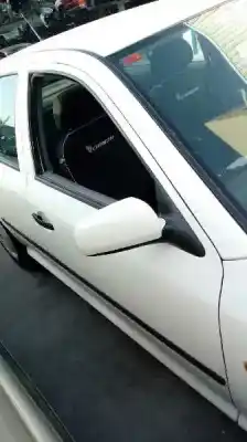 Verschrottungsfahrzeug skoda octavia berlina (1u2) 1.6 des jahres 2000 angetrieben akl