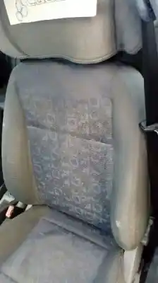 Verschrottungsfahrzeug skoda octavia berlina (1u2) 1.6 des jahres 2000 angetrieben akl