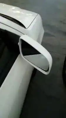 Verschrottungsfahrzeug skoda octavia berlina (1u2) 1.6 des jahres 2000 angetrieben akl
