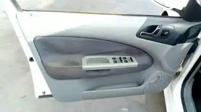 Verschrottungsfahrzeug skoda octavia berlina (1u2) 1.6 des jahres 2000 angetrieben akl