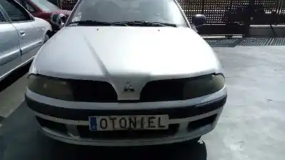 Hurda Aracı MITSUBISHI CARISMA BERLINA 5 (DA0) 1600 Classic Yılın 2002 güçlü 4G92
