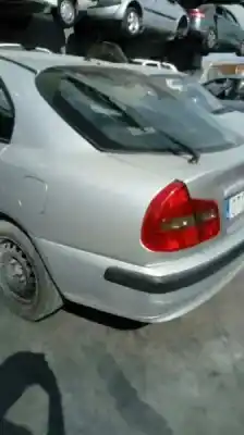 Здавання транспортного засобу mitsubishi carisma berlina 5 (da0) 1600 classic року 2002 потужний 4g92