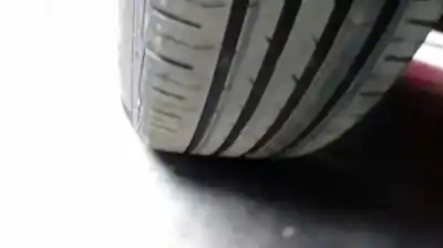 Vehicul casat bmw serie 3 berlina (e36) 323i al anului 1997 alimentat 25-6s-3-g
