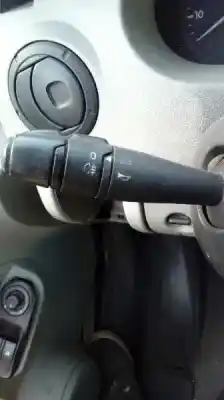 Здавання транспортного засобу nissan interstar mod. 04 (x70) 2.5 dci diesel cat року 2007 потужний g9u a6 euro 4