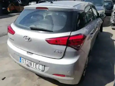 Véhicule à la ferraille hyundai i20 basis blue de l'année 2016 alimenté d3fa