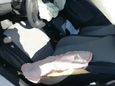 Véhicule à la ferraille hyundai i20 basis blue de l'année 2016 alimenté d3fa