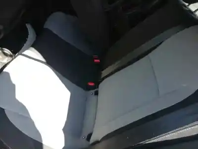 Véhicule à la ferraille hyundai i20 basis blue de l'année 2016 alimenté d3fa