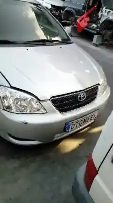 Veículo de Sucata toyota corolla (e12) 1.6 16v do ano 2003 alimentado 3zz-fe